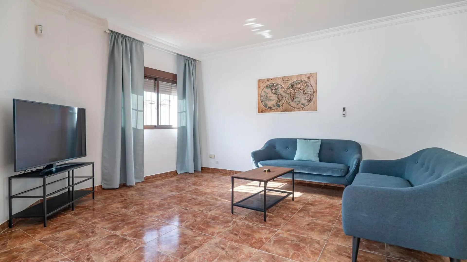 Holiday home Lovely Home In Benalmadena With Kitchen