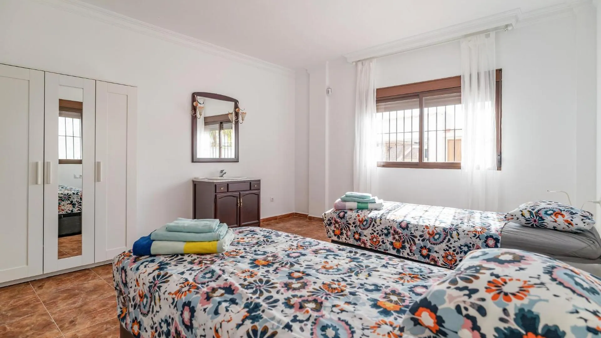 Lovely Home In Benalmadena With Kitchen