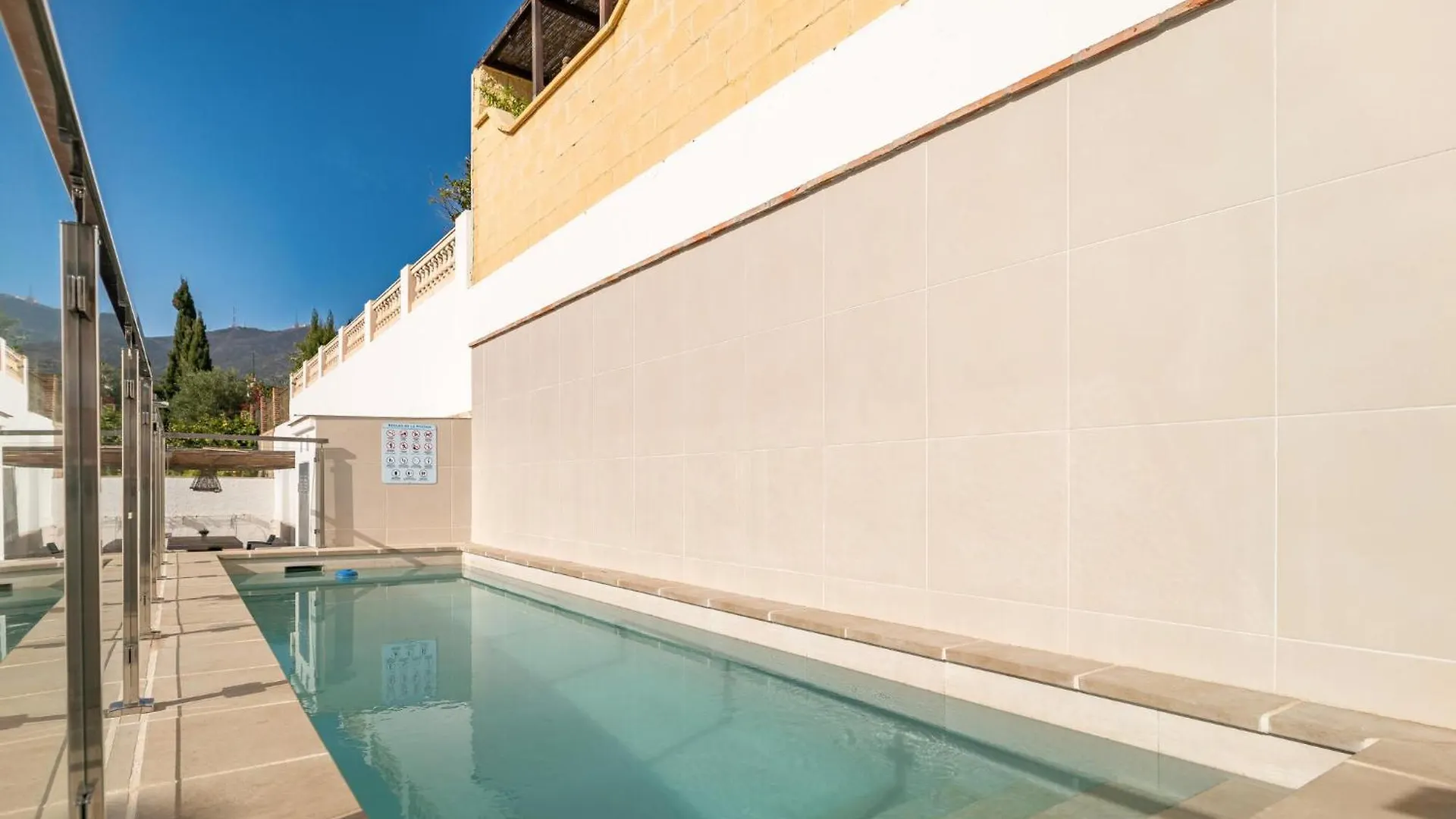 Lovely Home In Benalmadena With Kitchen Holiday home