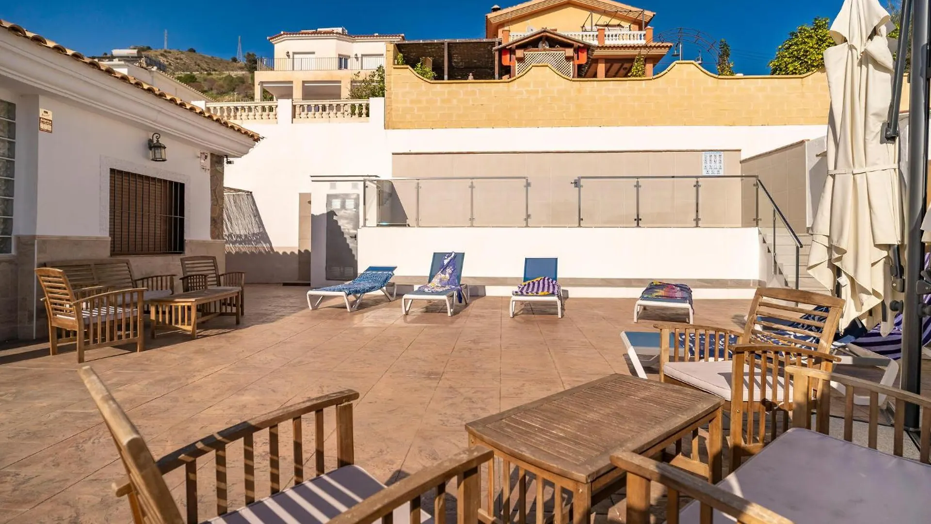 Lovely Home In Benalmadena With Kitchen Holiday home