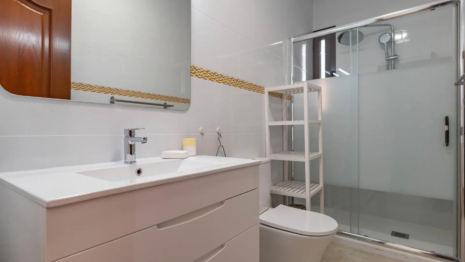 Lovely Home In Benalmadena With Kitchen